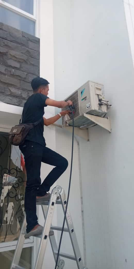 Jasa Service AC Jabodetabek - Pekerjaan 6